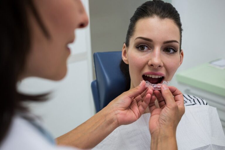 A Comprehensive Guide to the Stages of Gum Disease – Causes, Symptoms, and Treatment Options